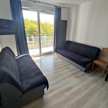 1110 Smialego 39 - Tanie Pokoje W Apartamencie - Samodzielne Zameldowanie - Self Check In 포즈난 외부 사진