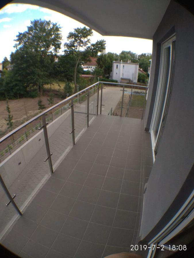 1110 Smialego 39 - Tanie Pokoje W Apartamencie - Samodzielne Zameldowanie - Self Check In 포즈난 외부 사진